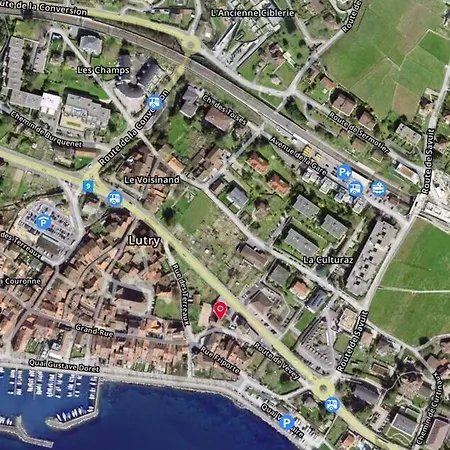 Apartamento Walking Steps From Lake Geneva With Patio *